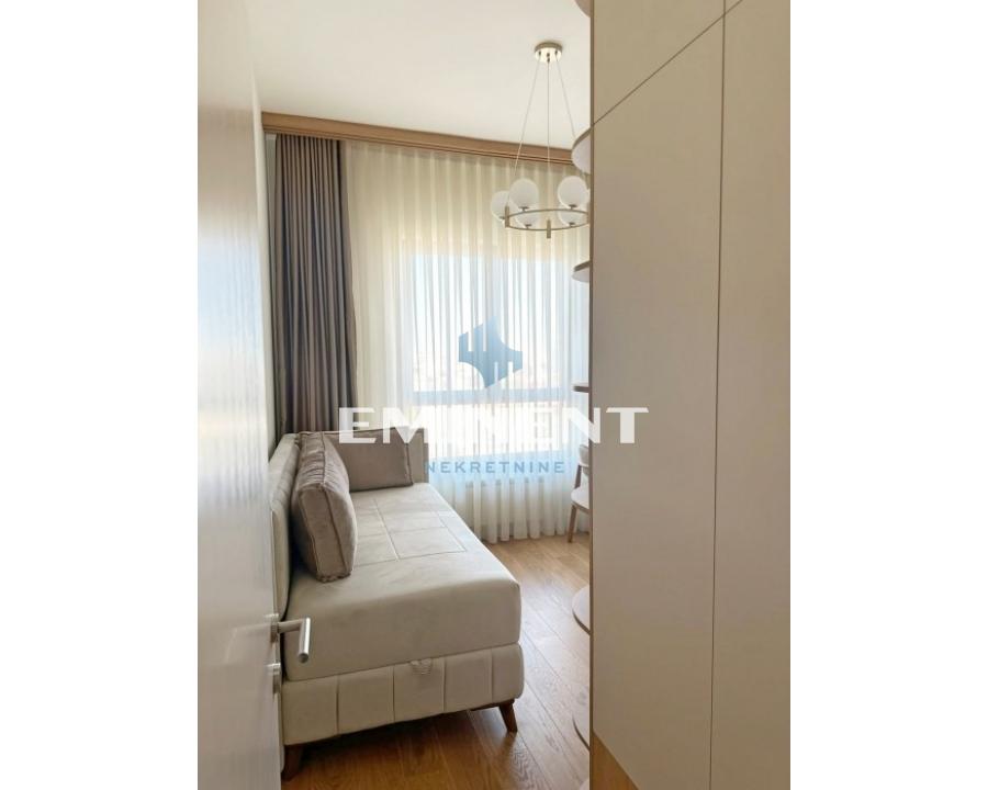 nekretnine-izdavanje-F0cuj5lrJK Trosoban stan za izdavanje, Beograd na Vodi, Beograd, 80m², 2.700 €/mes