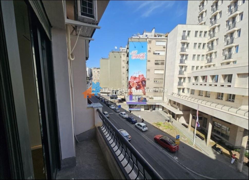 Stan Izdavanje Beograd Savski Trg 50 m2