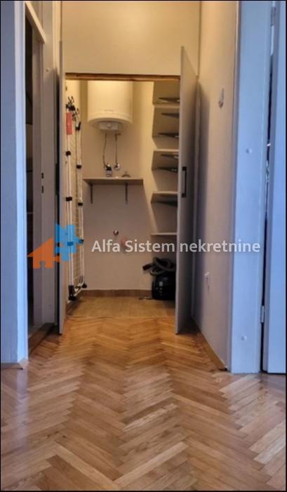 Dvosoban stan za izdavanje, Banovo Brdo, Beograd, 64m², 800 €/mes