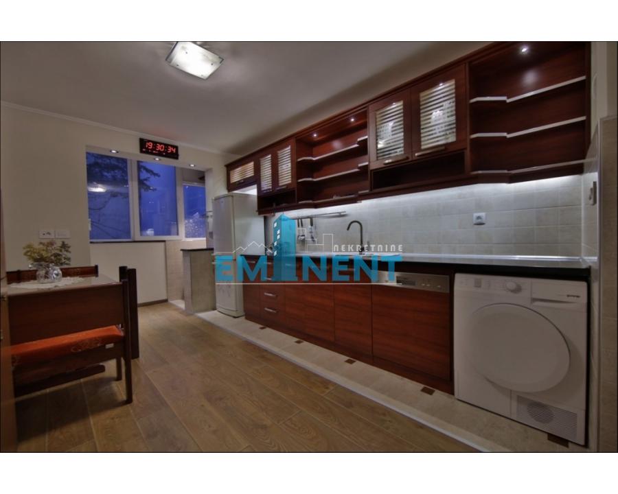 Stan Prodaja Beograd Stan Prodaja Beograd Gundulićev Venac 64 m2
