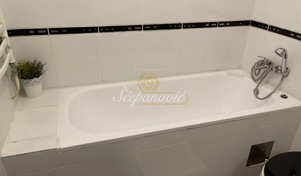 nekretnine-izdavanje-beograd-o8HSPvtUyN Stan Izdavanje Novi Sad 90 m2