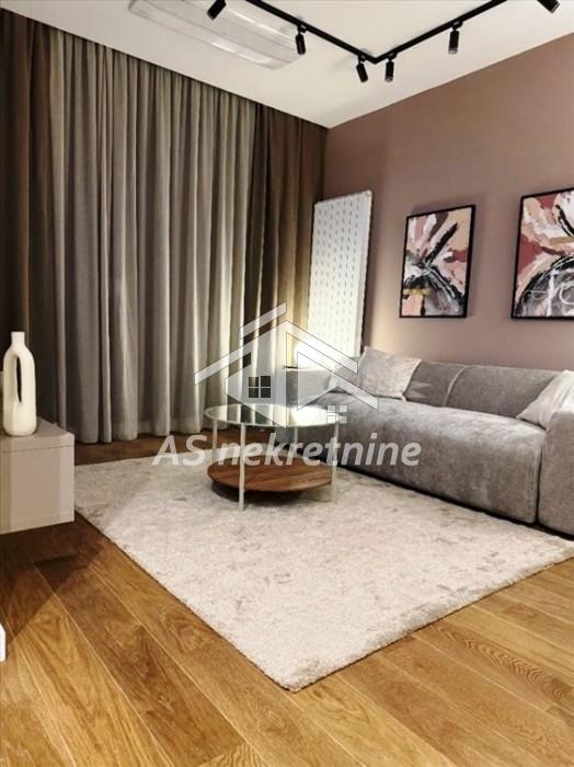 Stan Izdavanje Beograd Kalenić Pijaca 55 m2