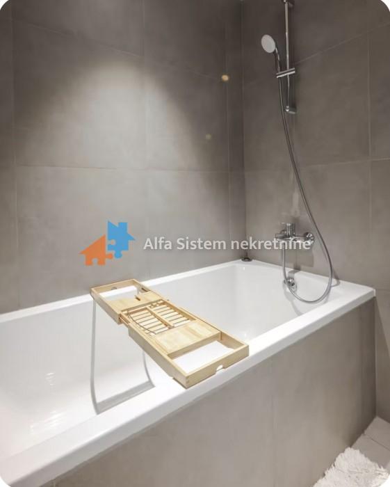 nekretnine-izdavanje-ill69rvbTh Trosoban stan za izdavanje, Beograd na Vodi, Beograd, 77m², 1.999 €/mes