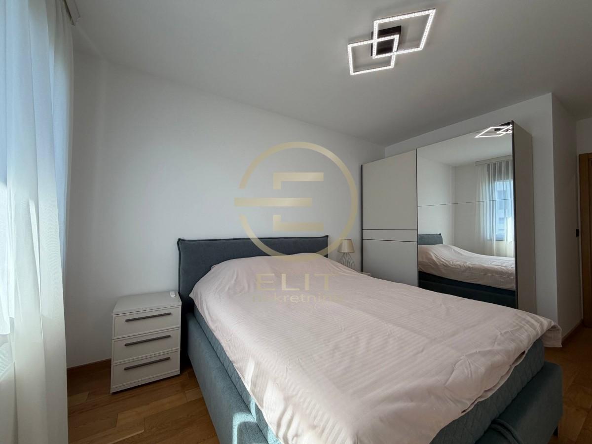 nekretnine-izdavanje-jxnvU740GD Trosoban stan za izdavanje, Sajmište, Novi Sad, 72m², 5. sprat, 1.300 €/mes