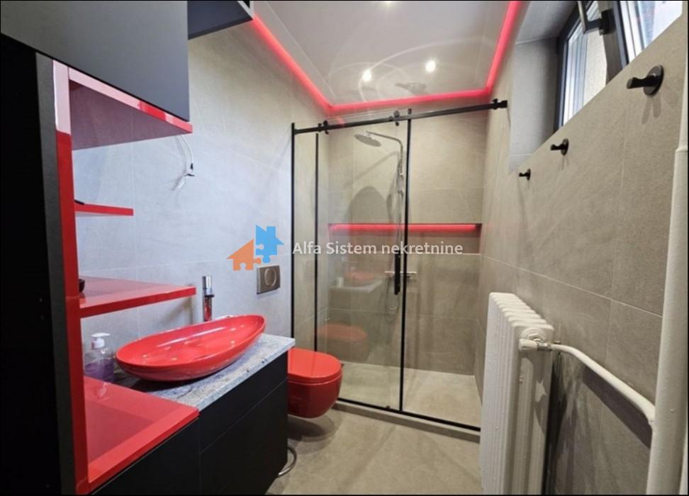 Stan Izdavanje Beograd Savski Trg 50 m2