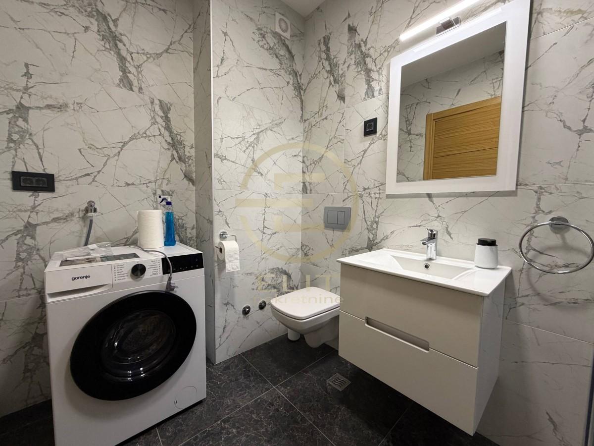 Trosoban stan za izdavanje, Sajmište, Novi Sad, 72m², 1.300 €/mes