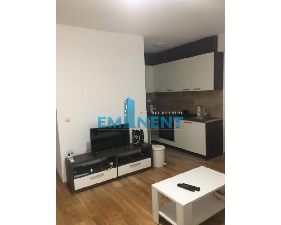 Stan Izdavanje Beograd Stan Izdavanje Beograd Lekino Brdo 35 m2