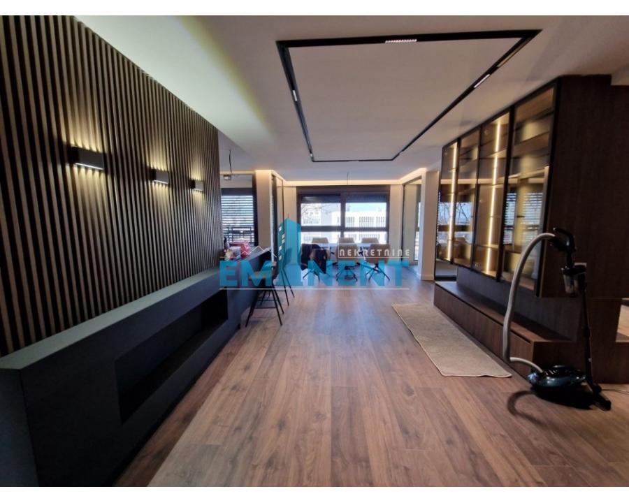 Stan Izdavanje Beograd Stan Izdavanje Beograd Kalenić Pijaca 200 m2