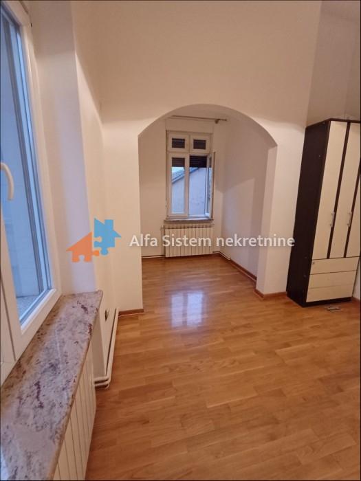 Trosoban stan za izdavanje, Palilulska Pijaca, Beograd, 95m², 1.000 €/mes