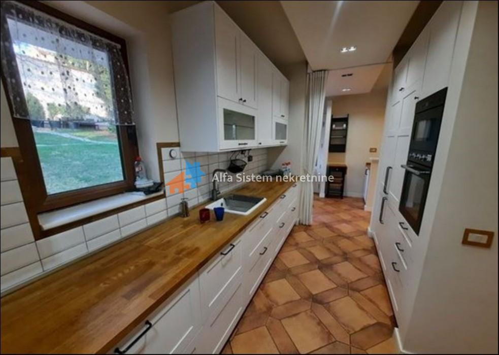nekretnine-prodaja-beograd-CT1UvJbTbq Kuća Izdavanje Beograd Golf Naselje 300 m2