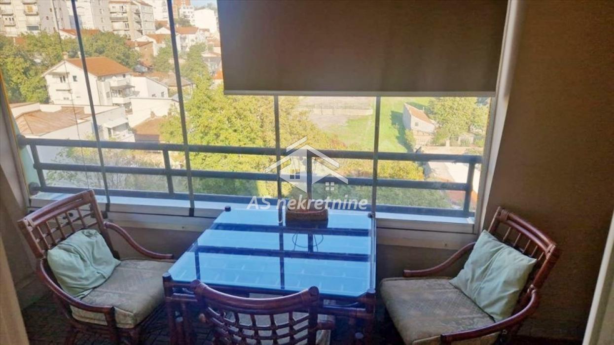 nekretnine-prodaja-beograd-Is8y2VMTsK Četvorosoban stan za izdavanje, Denkova Bašta, Beograd, 98m², 1.000 €/mes