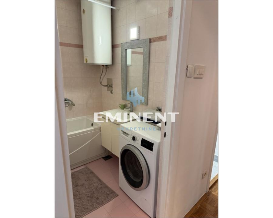 nekretnine-prodaja-hA58nCOcSy Stan Izdavanje Beograd Blok 25 - Arena 50 m2