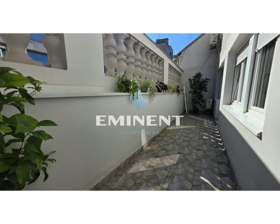 nekretnine-prodaja-hy0eOCDO4i Dvosoban stan na prodaju, Centar, Beograd, 61m², 375.150 €