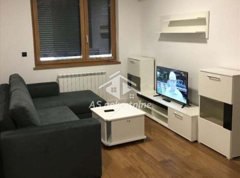 Stan Izdavanje Beograd Stan Izdavanje Beograd Južni Bulevar 40 m2