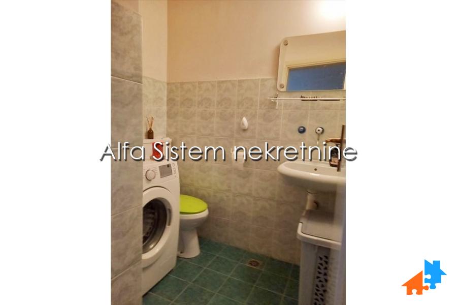 nekretnine_izdavanje_Kq8XTmMUdenkova-basta-renoviran-komforan-id-21512-5425643996554-71806641803 Trosoban stan za izdavanje, Denkova Bašta, Beograd, 79m², 800 €/mes
