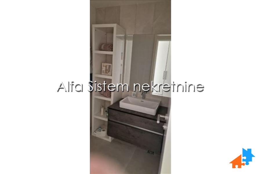 nekretnine_izdavanje_PYM0R23Dbw-aqua-lux-dizajnerski-sredjen-id-20912-5425643564095-71805486790 Četvorosoban stan za izdavanje, Beograd na Vodi, Beograd, 115m², 2.300 €/mes