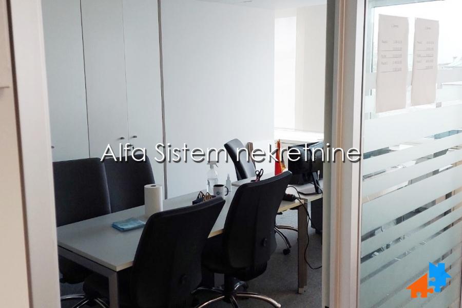 nekretnine_izdavanje_Ypho1eHu8 Lokal Izdavanje Beograd Trg Republike 300 m2