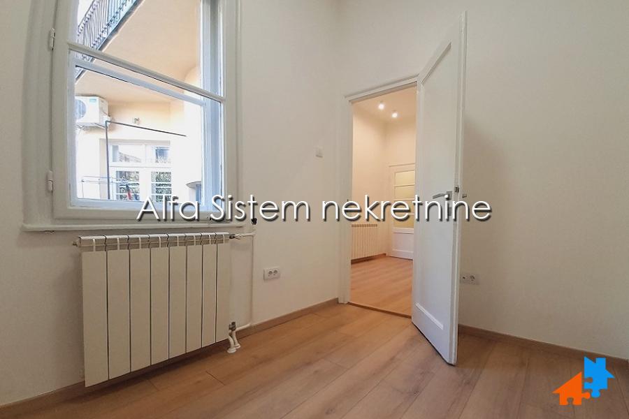 Lokal Izdavanje Beograd Lokal Izdavanje Beograd Kalenić Pijaca 87 m2