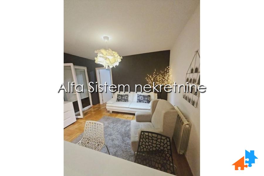 Stan Izdavanje Beograd  100 m2
