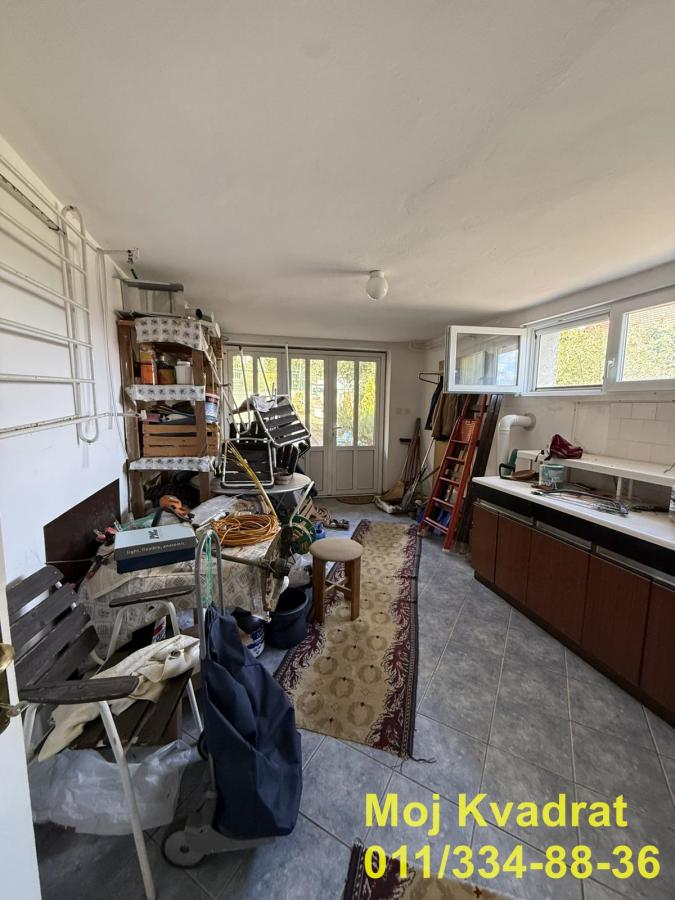 Kuća na prodaju, Rušanj, Beograd, 393m², 250.000 €