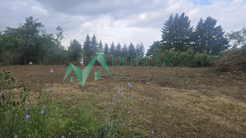 Plac Prodaja Sremski Karlovci  1140 m2