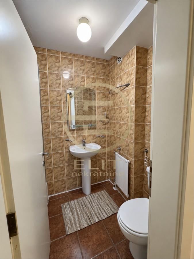 prodaja-kuca-6vHA8ksMvY Stan Izdavanje Novi Sad 30 m2