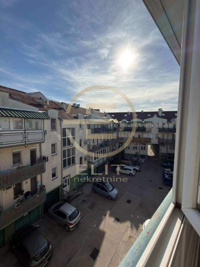 Jednosoban stan na prodaju, Socijalno, Novi Sad, 32m², 100.000 €