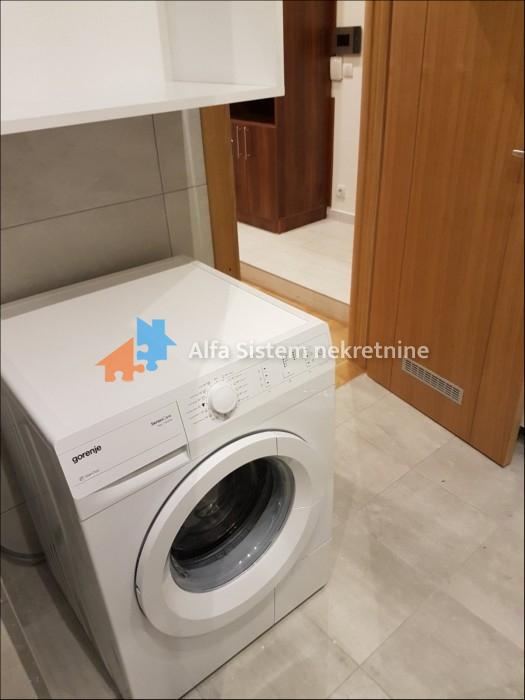 prodaja-kuca-beograd-gqMJTTJdjl Trosoban stan za izdavanje, Đeram Pijaca, Beograd, 62m², 690 €/mes