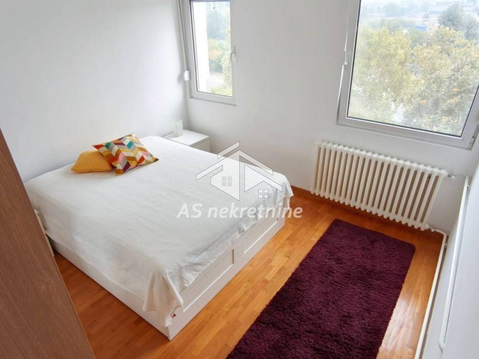 prodaja-kuca-beograd-rljcXNvQGH Trosoban stan za izdavanje, Blok 70a, Beograd, 72m², 6. sprat, 900 €/mes
