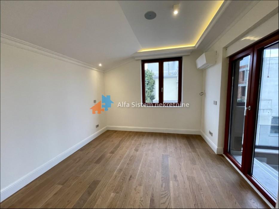 Stan Izdavanje Beograd Senjak 174 m2