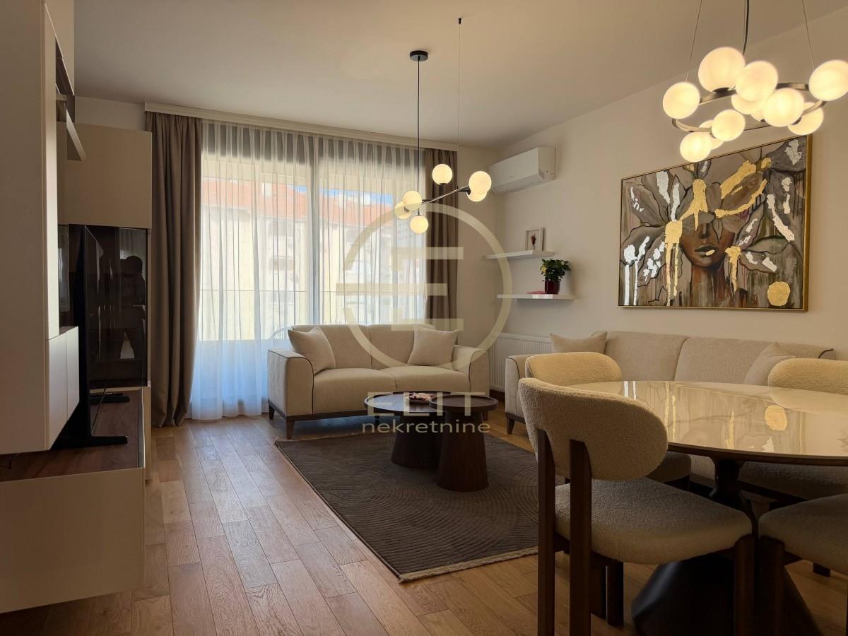Stan Izdavanje Novi Sad  72 m2