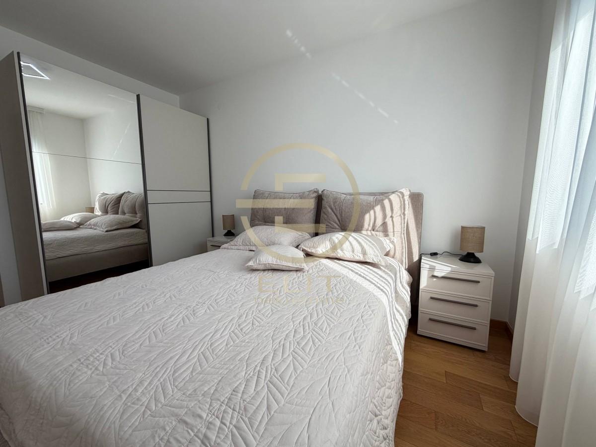 Trosoban stan za izdavanje, Sajmište, Novi Sad, 72m², 1.300 €/mes