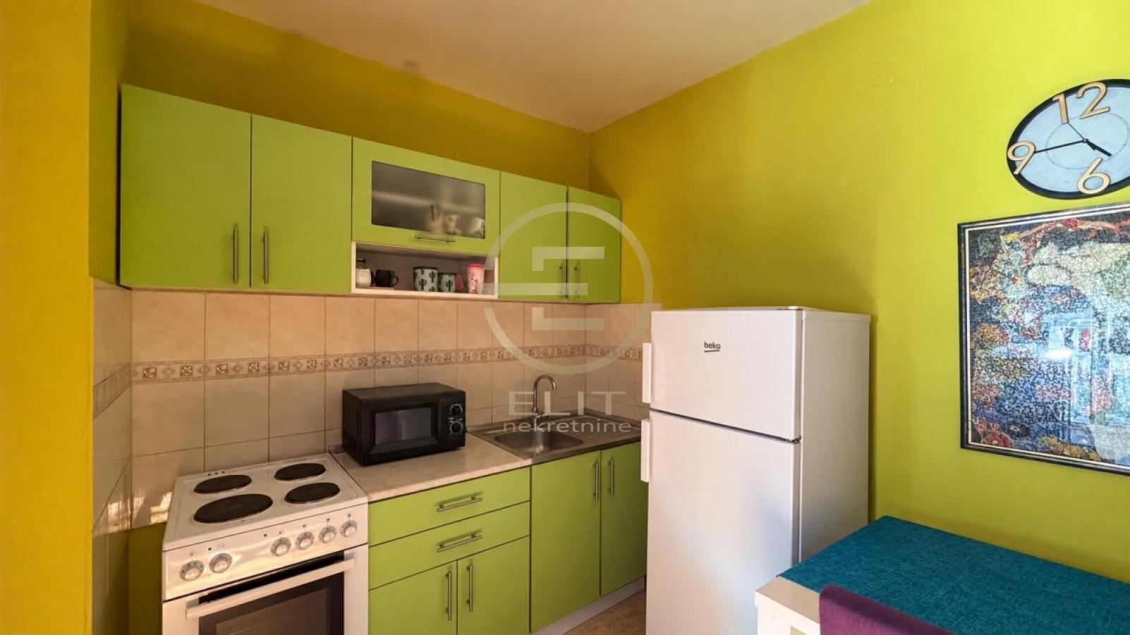 Stan Prodaja Novi Sad  39 m2