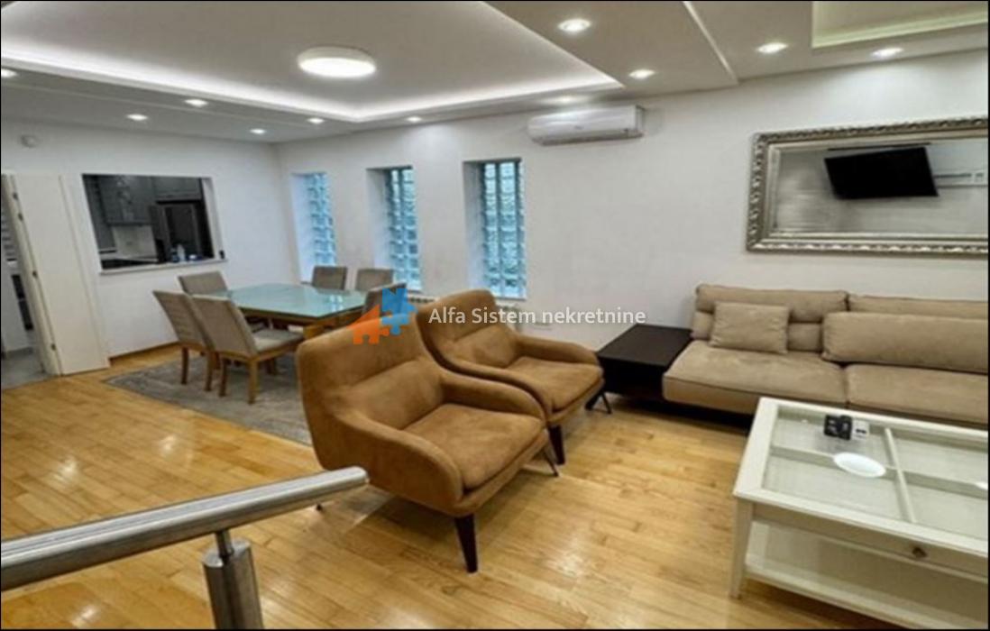 Kuća Izdavanje Beograd Dedinje 250 m2