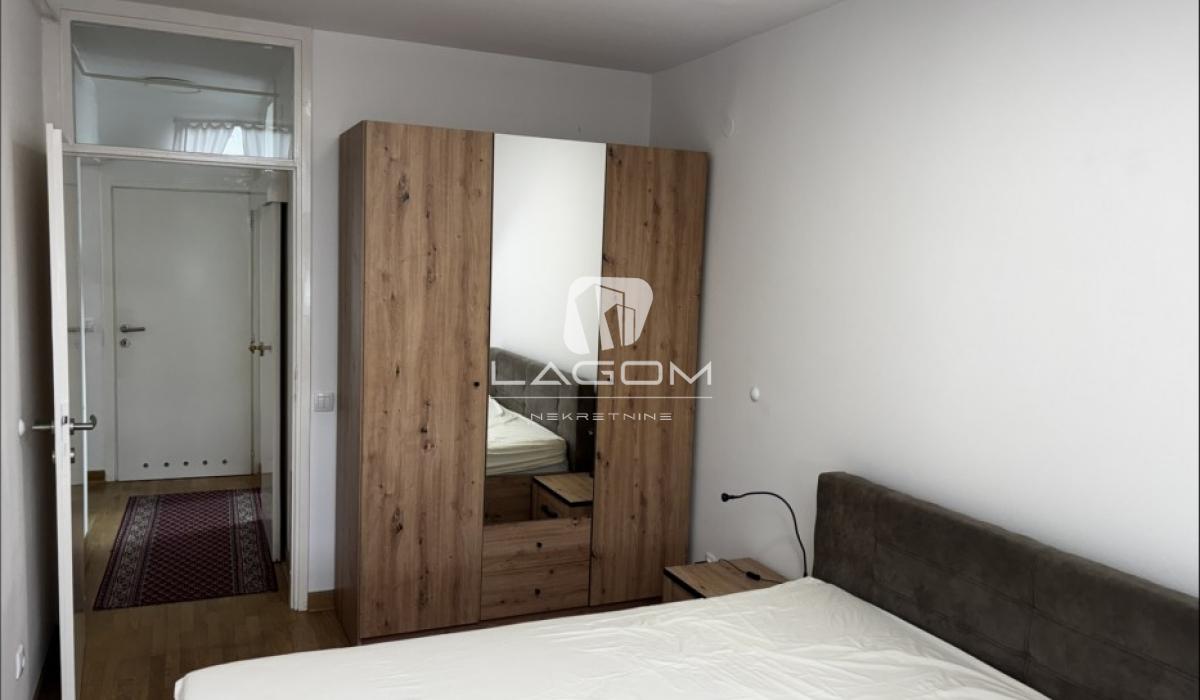 prodaja-lokala-beograd-HPVTJAW8Tz Dvosoban stan na prodaju, Blok 71, Beograd, 67m², 200.000 €