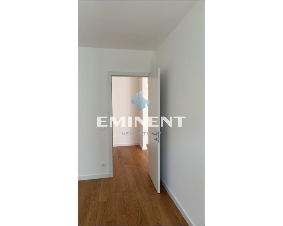 Lokal Izdavanje Beograd Lokal Izdavanje Beograd Banovo Brdo 56 m2