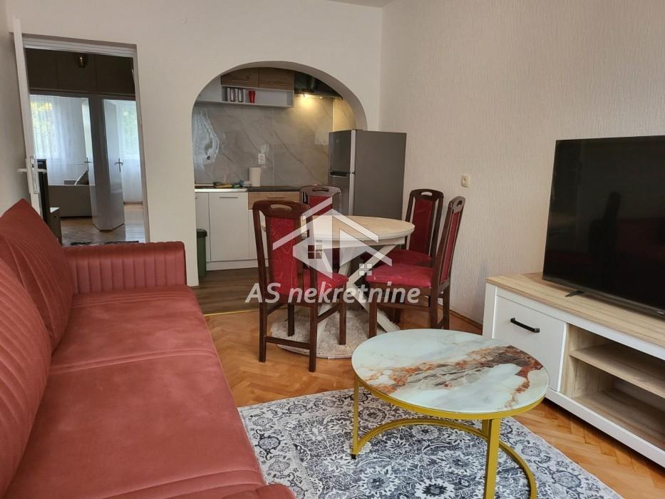 Stan Izdavanje Beograd Banovo Brdo 55 m2