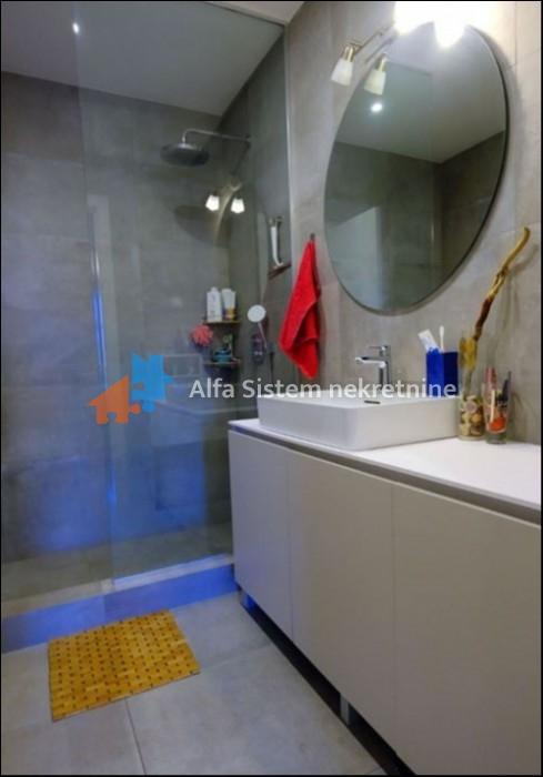 prodaja-lokala-beograd-i7zL45v6wc Trosoban stan za izdavanje, Lekino Brdo, Beograd, 73m², 1.280 €/mes