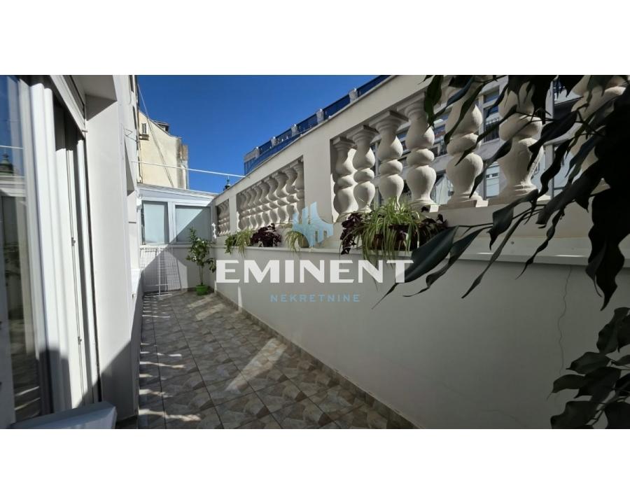 prodaja-lokala-beograd-obzBwaPYZO Dvosoban stan na prodaju, Centar, Beograd, 61m², 375.150 €