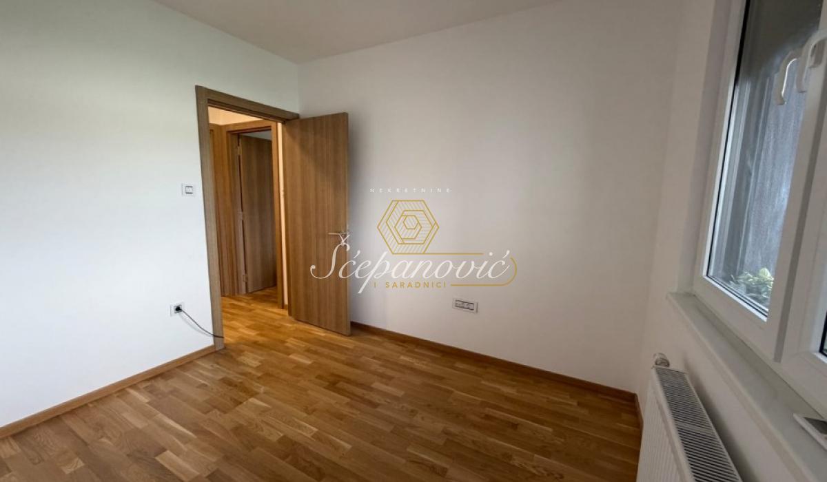 prodaja-lokala-gJ7PiMfjad Stan Izdavanje Novi Sad 68 m2