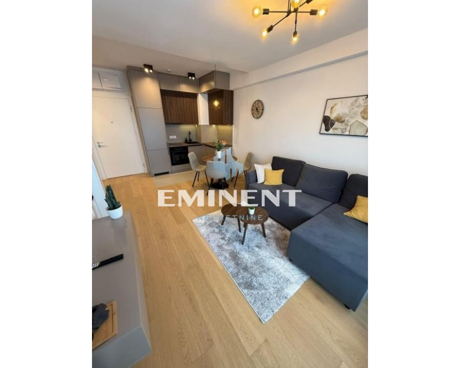 Stan Izdavanje Beograd Blok 65 33 m2