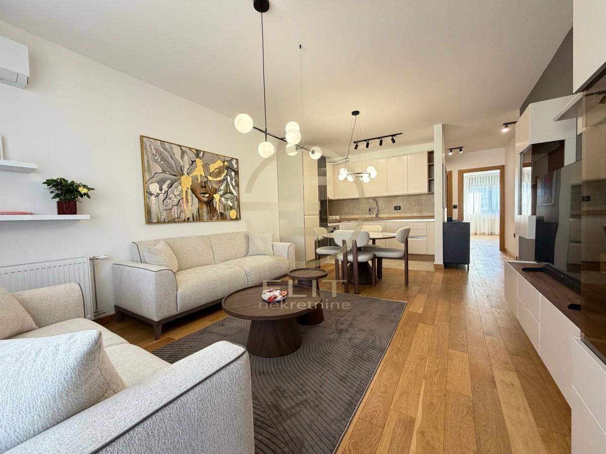 Stan Izdavanje Novi Sad  72 m2