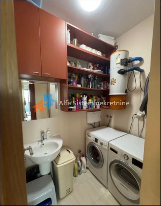 prodaja-nekretnina-SA84kZFGH4 Trosoban stan za izdavanje, Vukov Spomenik, Beograd, 125m², 1.800 €/mes