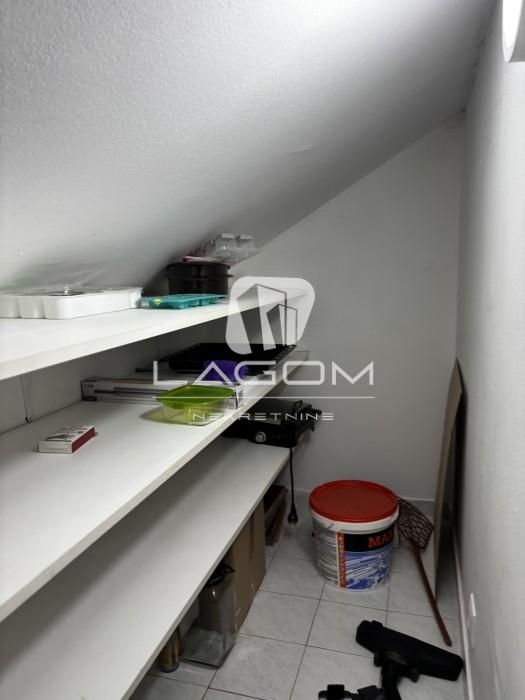 prodaja-nekretnina-beograd-5jIq17FglS Dvosoban stan na prodaju, Blok 71, Beograd, 67m², 200.000 €