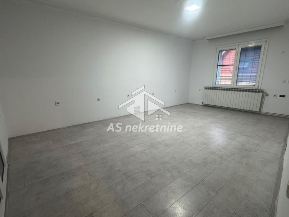 Kuća Izdavanje Beograd Donji Grad 250 m2