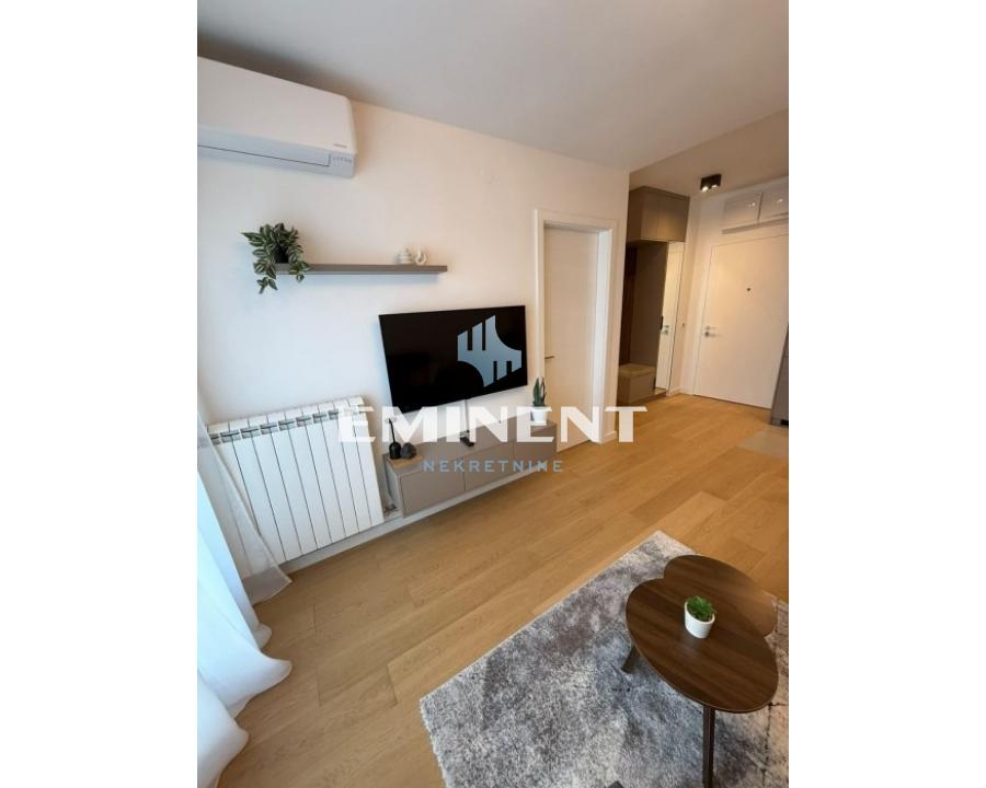 Stan Izdavanje Beograd Blok 65 33 m2