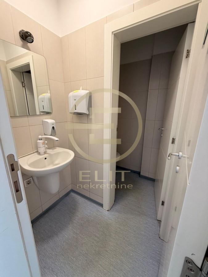 prodaja-nekretnina-egbH44RBxz Lokal za izdavanje, Socijalno, Novi Sad, 150m², 2.500 €/mes