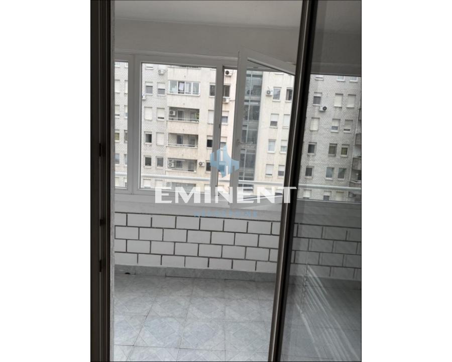 prodaja-nekretnina-uVwyhUxMy8 Stan Izdavanje Beograd Blok 25 - Arena 50 m2
