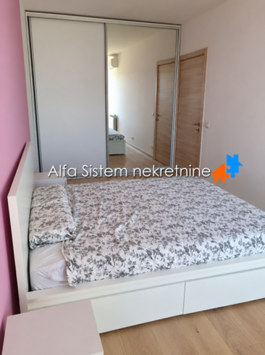 Stan Izdavanje Beograd Blok 43 60 m2
