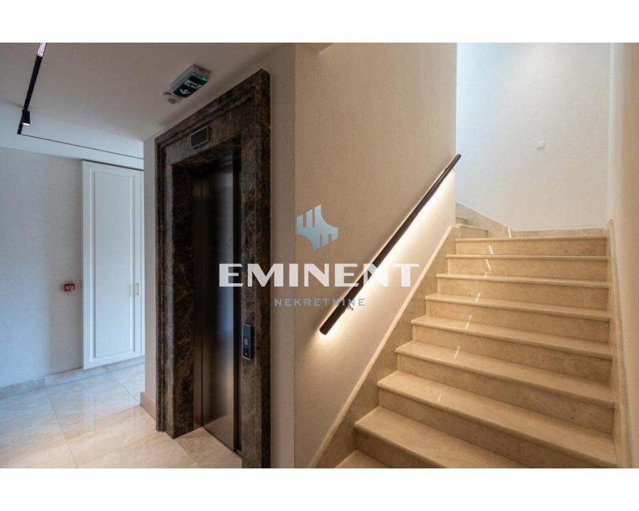 Četvorosoban stan na prodaju, Slavija, Beograd, 115m², 620.000 €